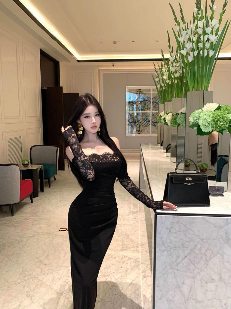 French Retro One-Shoulder Lace Long Sleeve Elegant Black Bodycon Dress