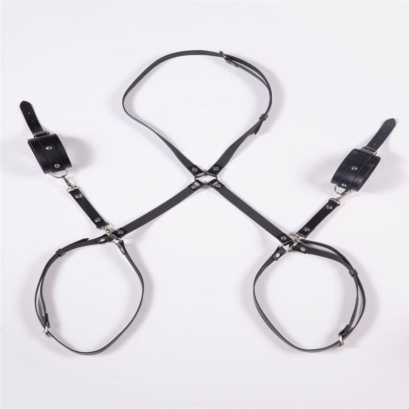 SM Sexy ženy Kožený postroj Podvazkový pás Punčochy Podvazky Popruhy Pouta Tělo pouta Pásek na nohy Produkty pro dospělé Sexuální hračky pro páry