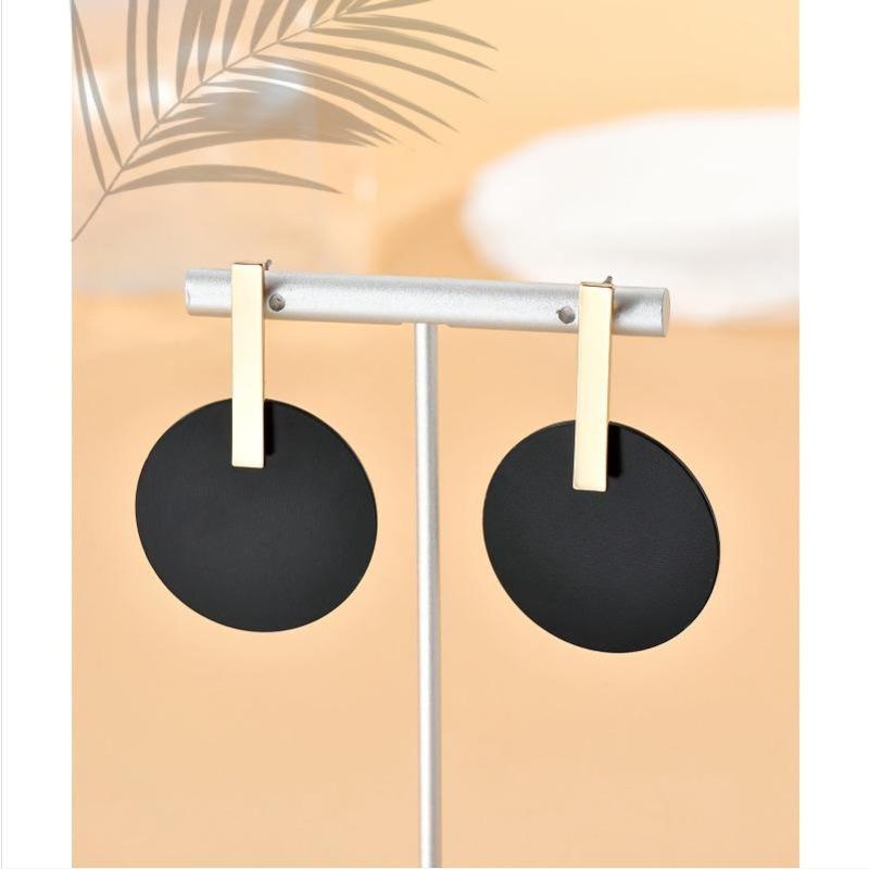 Fashion versatile temperament new geometric square round pendant earrings three-dimensional earrings earrings