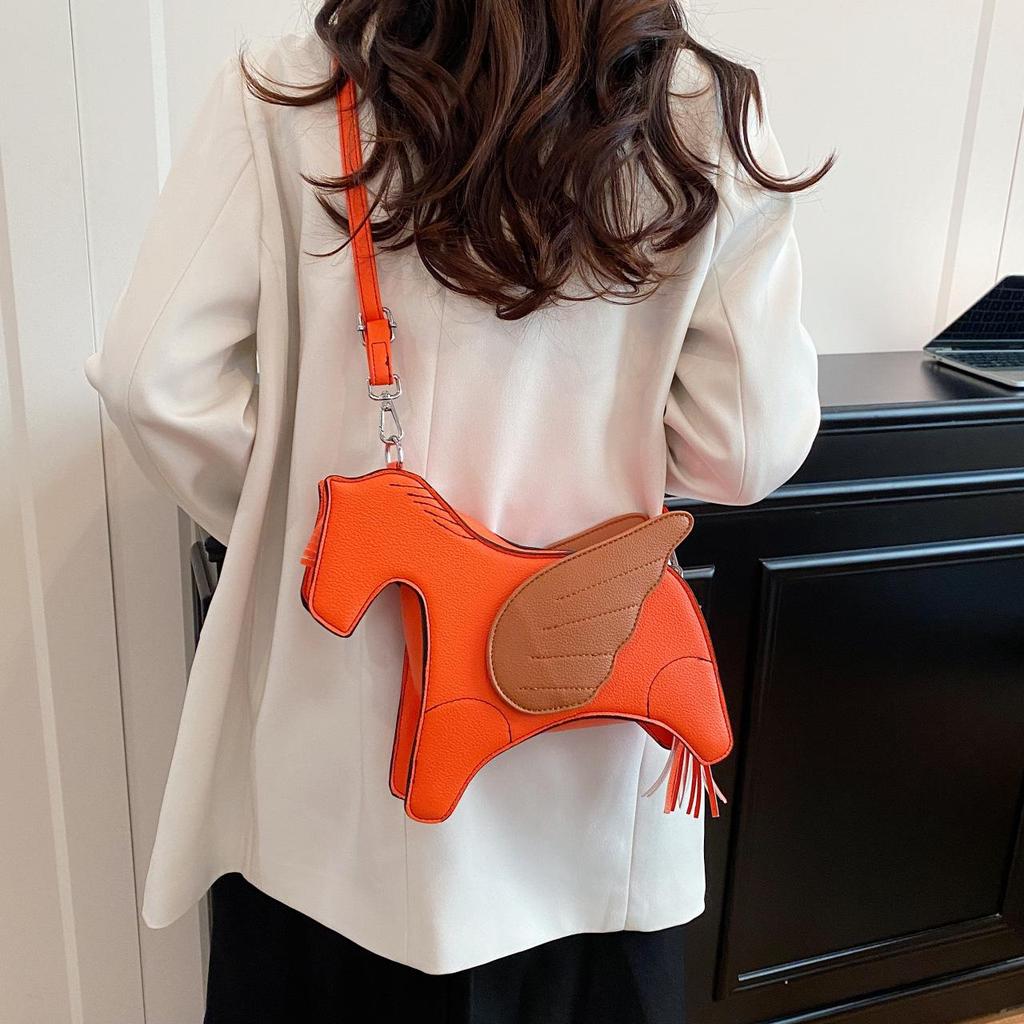 Yogodlns High Quality Women PU Leather Shoulder Bag Fashion Horse Shape Handbags Crossbody Bags for Women Casual New Female Messenger Bag