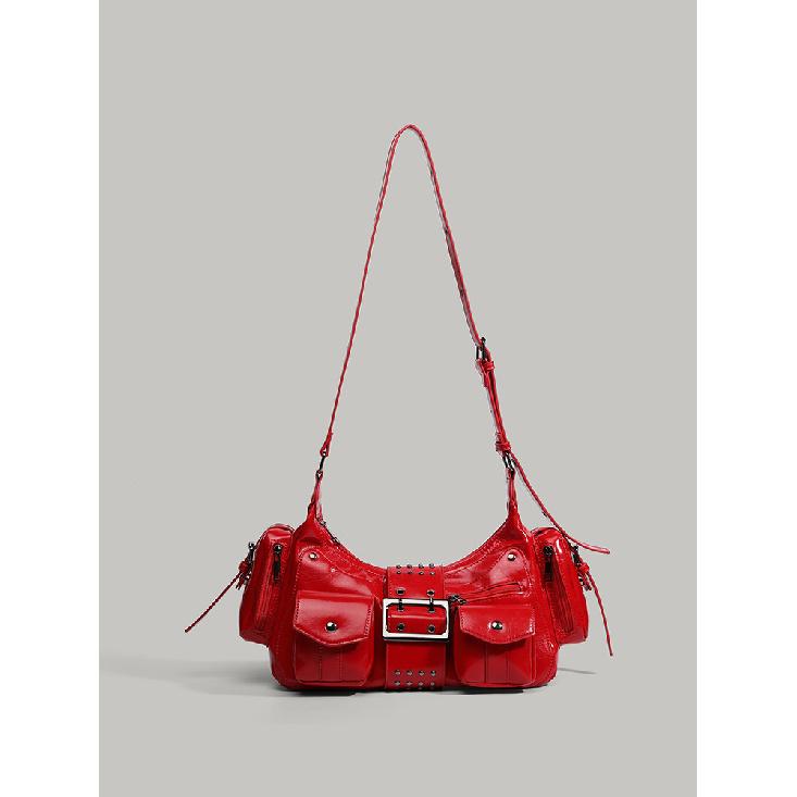 2025 New Niche Design Punk Style Rivet Belt Buckle Design Shoulder Bag Trendy Fashion Underarm Bag for Fashionistas красный