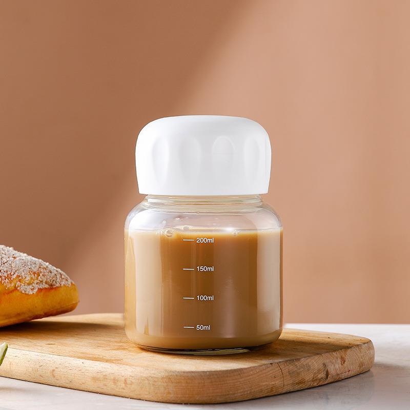 The Chubby Cup with Scale Glass Water Cup Is Divided Into Small Chubby Cups and Soy Milk Cups