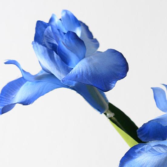 Artificial Iris Flower 2 Heads Faux Silk Flower Bouquet Long Stem Fake Iris Flowers for Floral Arrangements Table Centerpiece Party Wedding Decor