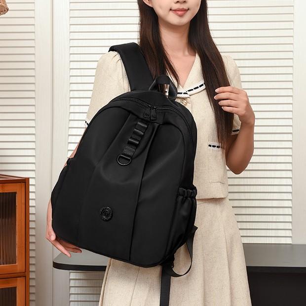 Schoolbag European and American style women's backpack 1011 new large capacity nylon backpack leisure travel portable backpack