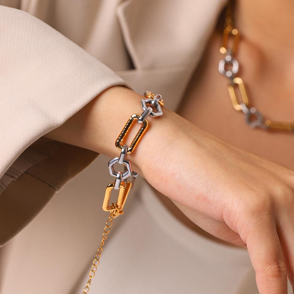 Women's geometric hollow-out necklace, fashionable versatile spliced color-block necklace and bracelet, 18K gold plated