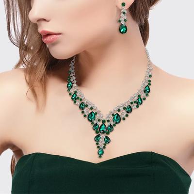 Bridal Fashion Necklace Earrings Crystal Banquet Jewelry Set