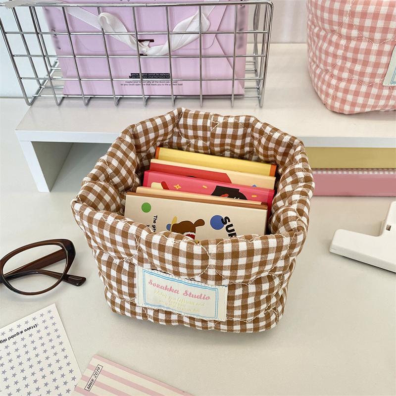 1 open storage bag for cosmetics and miscellaneous items printed cloth bag soft mesh 12*10cm