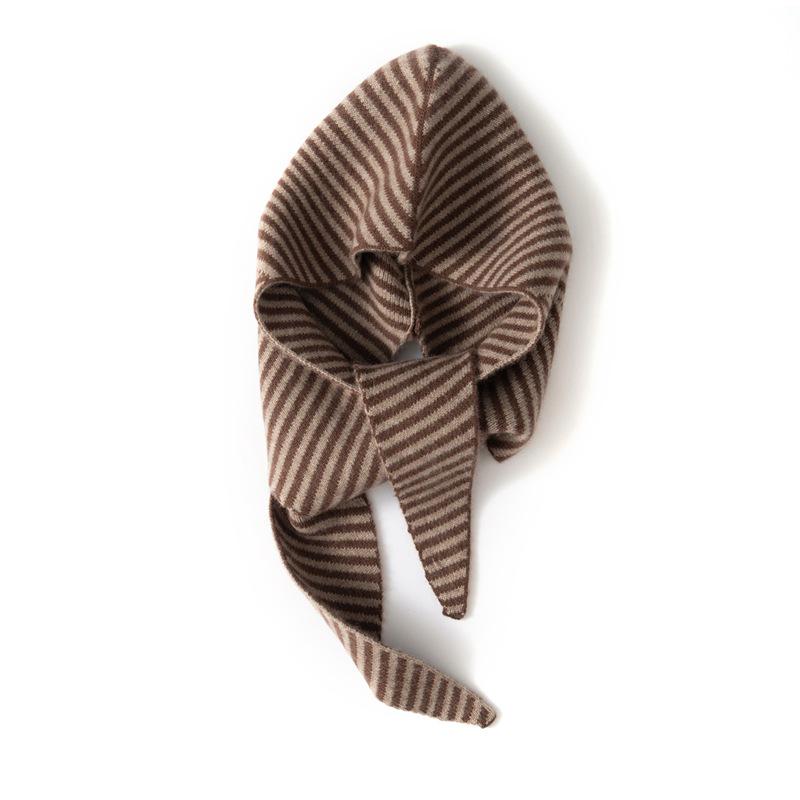 Women's Chunky Knit Cashmere Hat - Korean Style, Warm Versatile Outdoor Face Slimming Winter Headwear