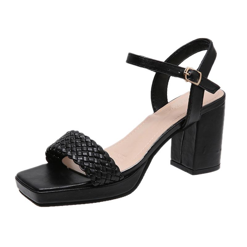 

Модные босоножки с открытым носком в корейском стиле, летние 2024 года, новые повседневные туфли на толстом квадратном каблуке с римскими плетеными полосками, нескользящие высокие каблуки 40 чёрный