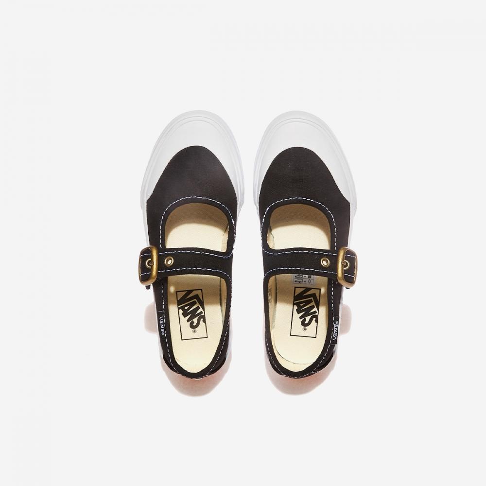 Barnes Mary Jane   Black True White Vn000crx6bt Black True White