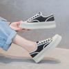 Kleine weiße Schuhe Damen Frühling neue Leder Plateau Casual Einzelne Schuhe Low-Top Canvas Mode Vielseitige Board-Schuhe