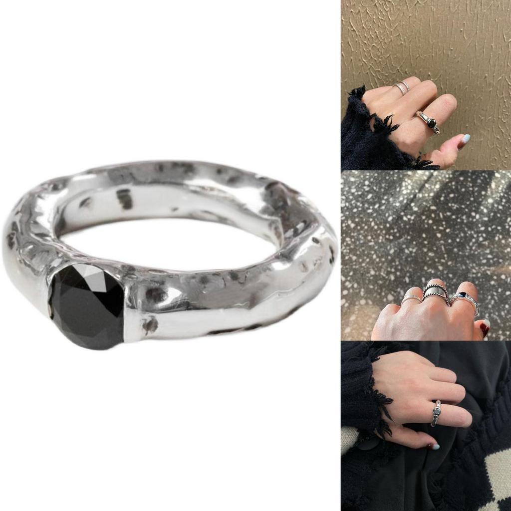 Einzigartiger Japanischer Minimalistischer Gehammerter Schwarzer Zirkonsteinring Für Damen Verstellbare Größe Stilvoller Paarschmuck