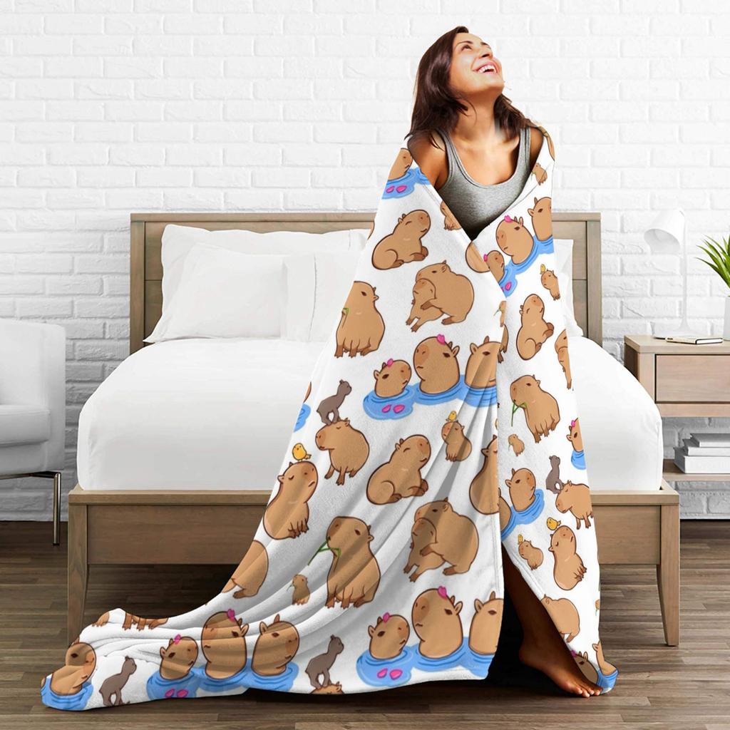 Capybara Pattern Blanket Flannel Autumn/Winter Cartoon Cute Multifunction Lightweight Throw Blanket for Bed Office Quilt
