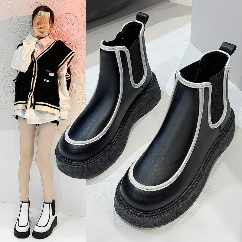 2026 Autumn Winter New Platform Thick-soled Chelsea Short Boots Smoke Tube Boots Motorcycle Boots Thick Heel Boots Women
