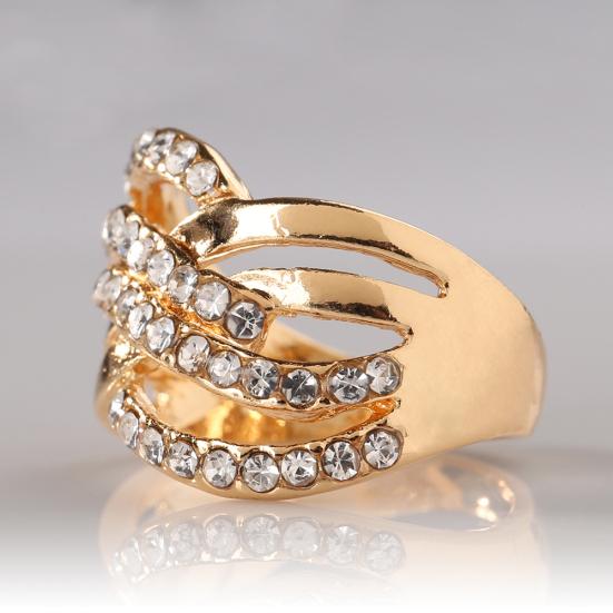 Luxury 9K Gold Plated Alloy Finger Band Rhinestone Inlaid Ring Jewelry Gift
