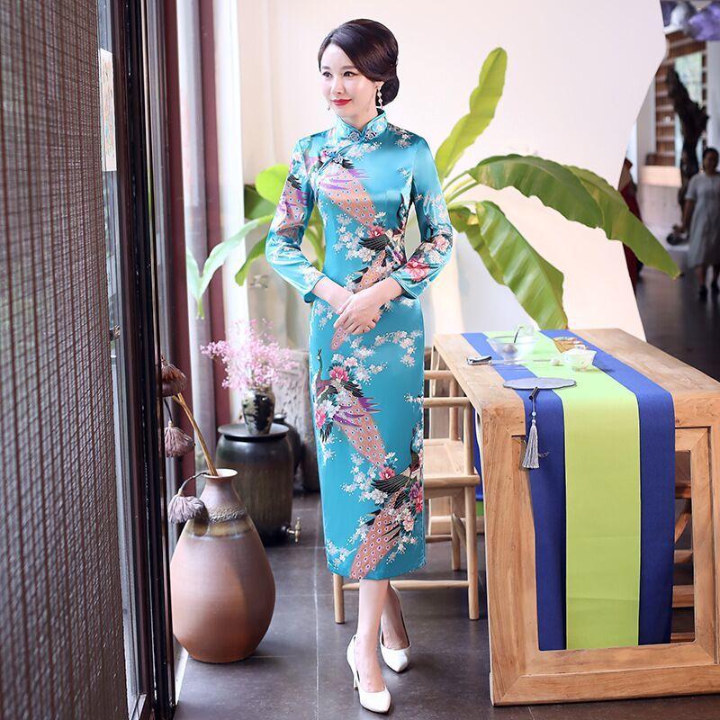 Stil chinezesc cu mâneci trei sferturi Qipao satin cheongsam broderie florală rochie clasică de petrecere de seară de nuntă rochie de damă cu plante mătăsoase
