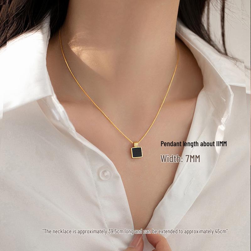 Collier Carré Noir en Argent Sterling: Chaîne clavicule design niche élégant, style froid 2022.