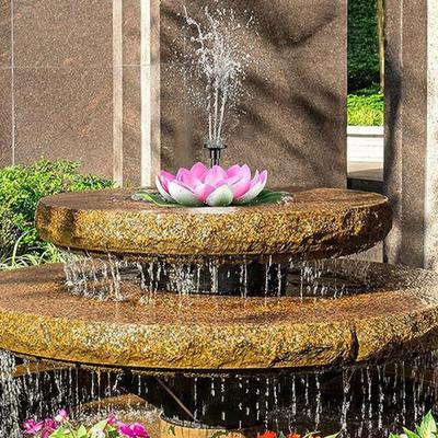 Fontaine Solaire Lotus pour Eau avec Buses de Pulvérisation Nénuphar Flottant Bain d'Oiseau Fontaine Extérieure Bassin de Jardin Piscine Pompe à Eau Solaire Décoration