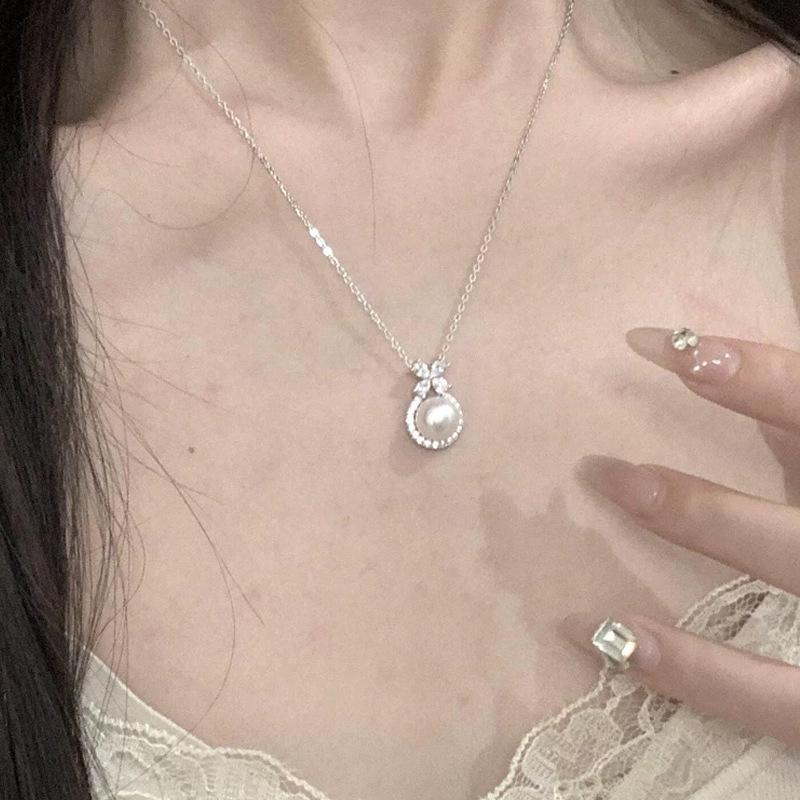 Xiaohongshu S925 Sterling Silver Pearl Necklace - Sweet Clavicle Chain for Women