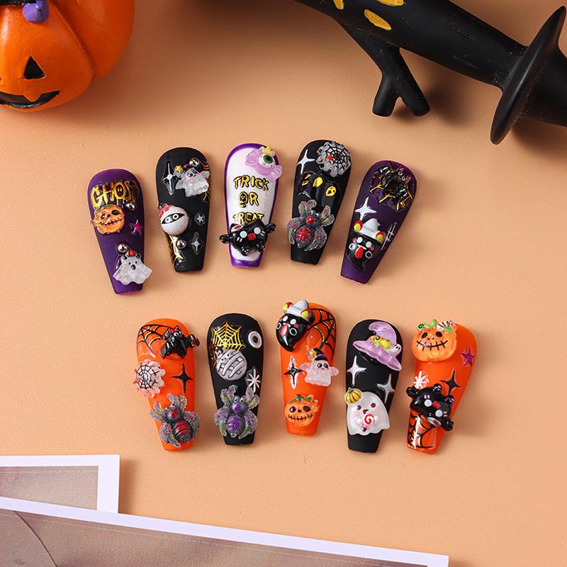 12 Grids Cute Spooky Ghost Pumpkin Nail Art Decorations Spider Bat Halloween Gothic Design Nail Art Jewelry Manicure Accessories