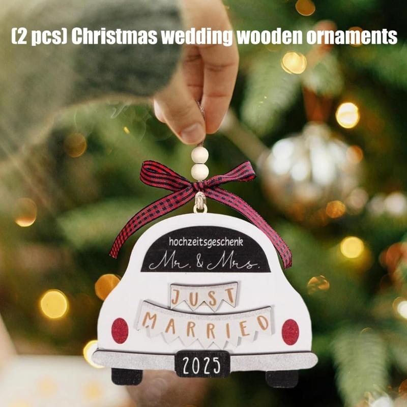Individualized Wooden Wedding Anniversary Ornament Christmas Decors For Married Couple 2 Piece Couple Wedding Gift J0MC