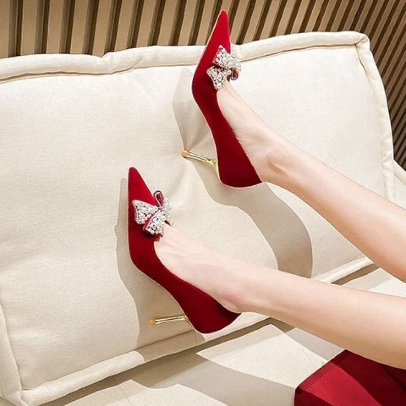 High heels women's thin heels Xiuhe wedding shoes women's 2025 spring and autumn new bridal red shoes Chinese wedding toast wedding