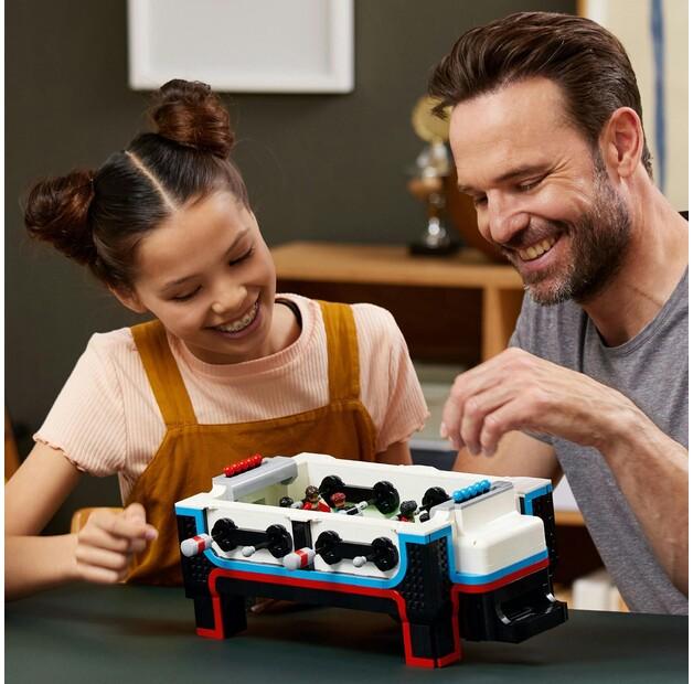 LEGO Nápady 21337 Fotbalisté