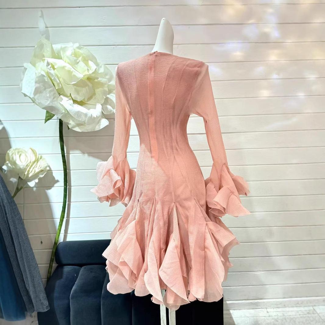 

Sweet Date Thai-Vietnamese Long-Sleeve Slim Waist Dress M