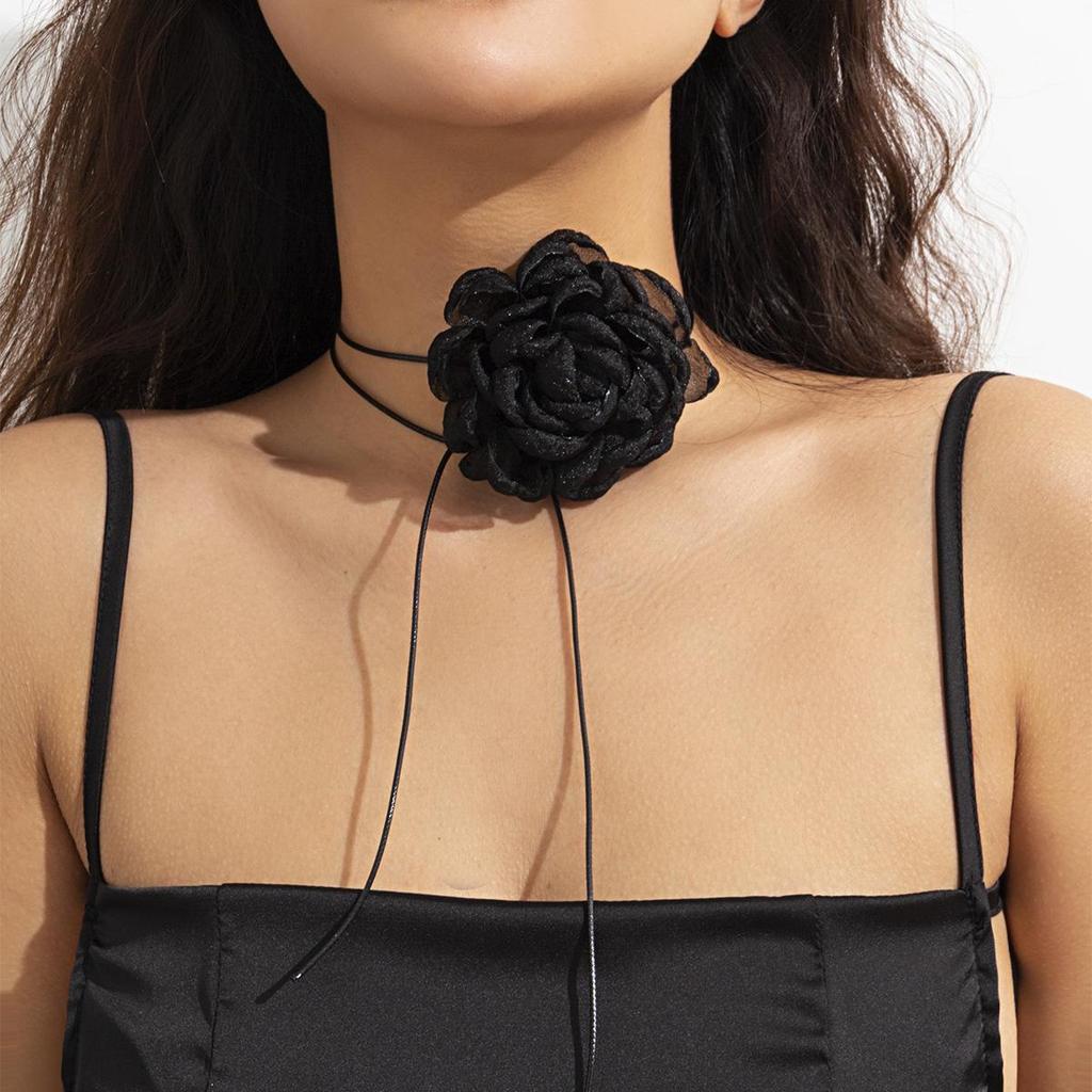 Retro Floral Fabric Choker with Tassel Necklace