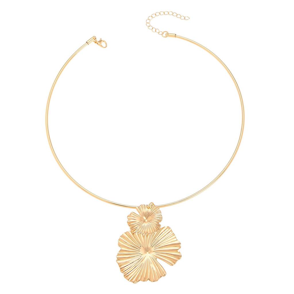 Retro Geometric Pleated Choker & Earring Set with Metal Flower Necklace