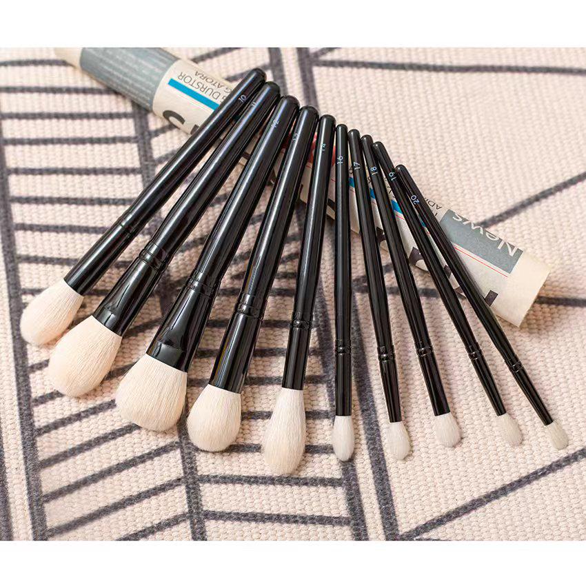 Same Style Goat Hair Makeup Brushes for Blush, Highlighter, Contour, and Eyeshadow (10/16/18-Piece Set)