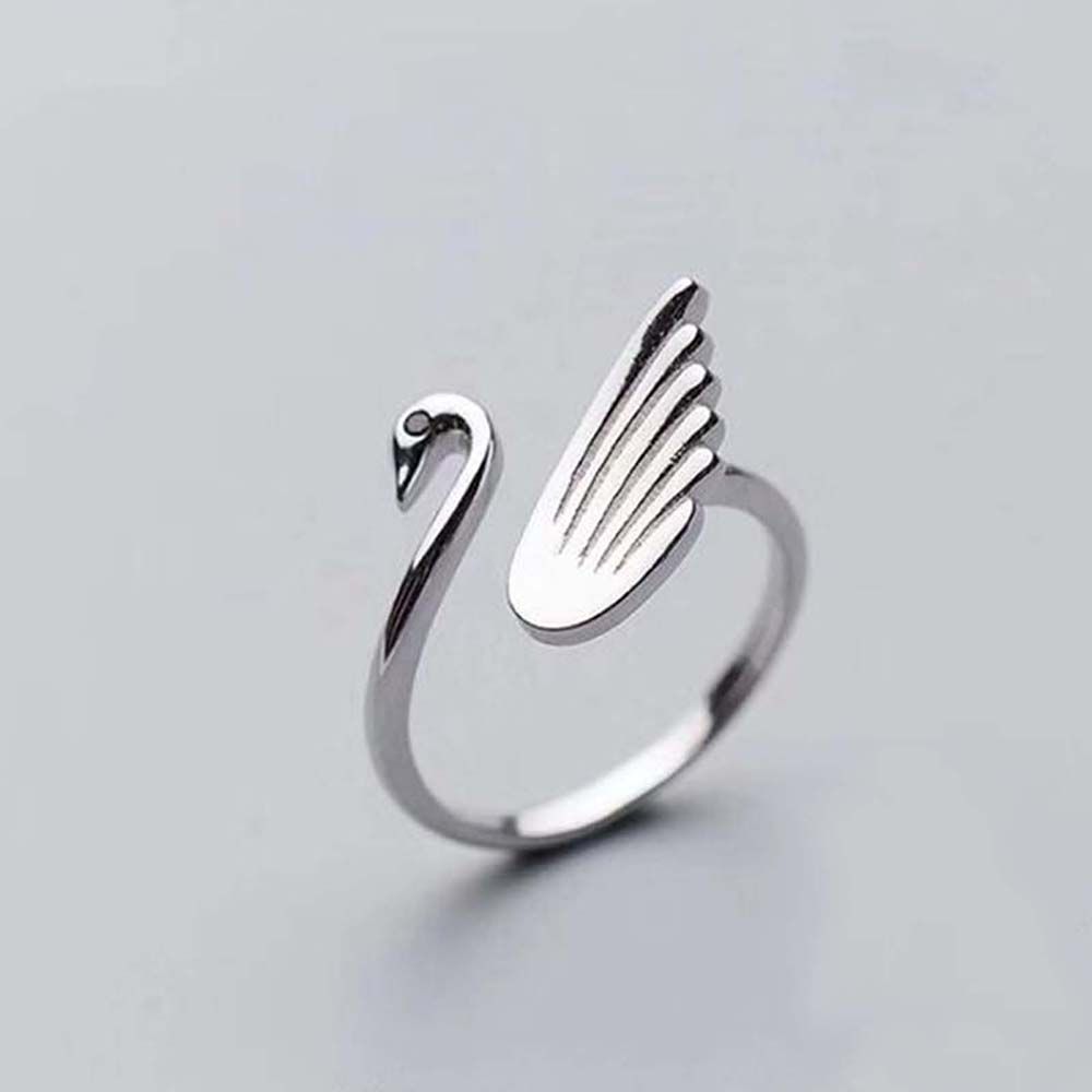 Swan Sewing Accessories Adjustable Finger Wear Thimble Ring Yarn Guides Knitting Loop Crochet Ring