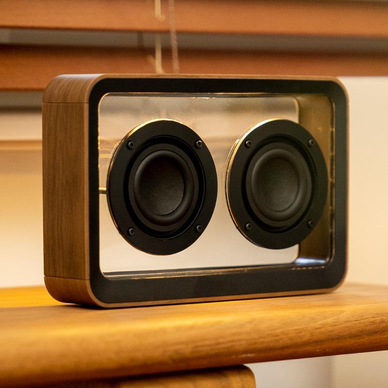 Transparent Acrylic Bluetooth Speaker with Visual Atmosphere Design,Built-In Subwoofer,Clear Sound Quality,Desktop Decoration