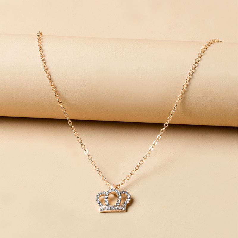 Crown Necklace European and American Fashion Diamond-encrusted Collarbone Chain Personalized Alloy Gold-plated Light Luxury High-end Sweater Chain