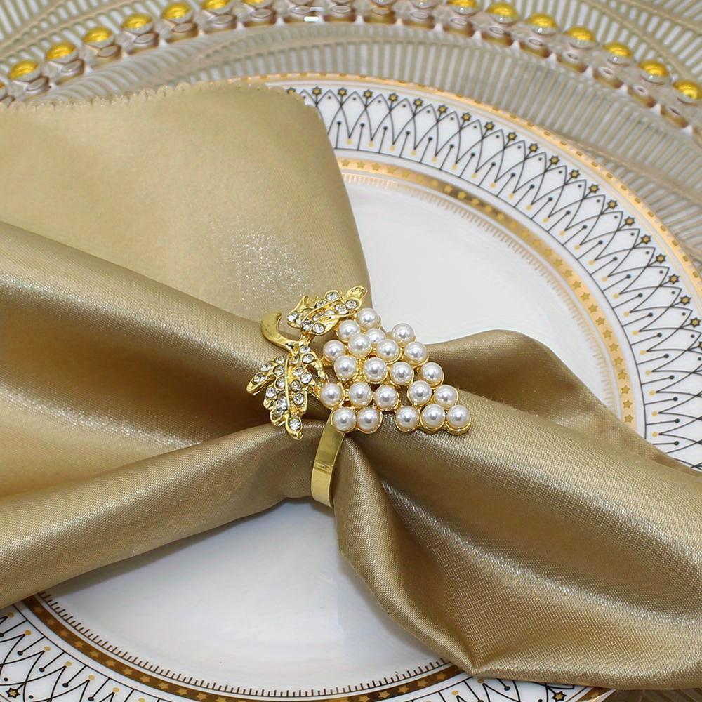 1Pcs Simulation Pearl Napkin Rings Grapes Fruit Napkin Holder Rings for Christmas Wedding Dinner Party Table Decor