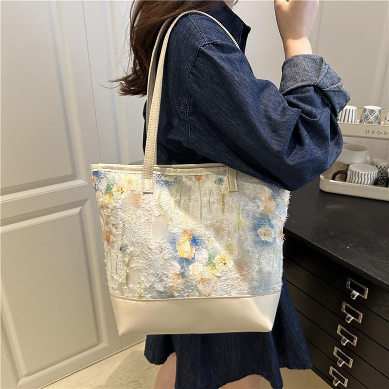 Beautiful Trend Casual Large Capacity Versatile Sweet Gentle Temperament Student Class Commute Shoulder Armpit Bag