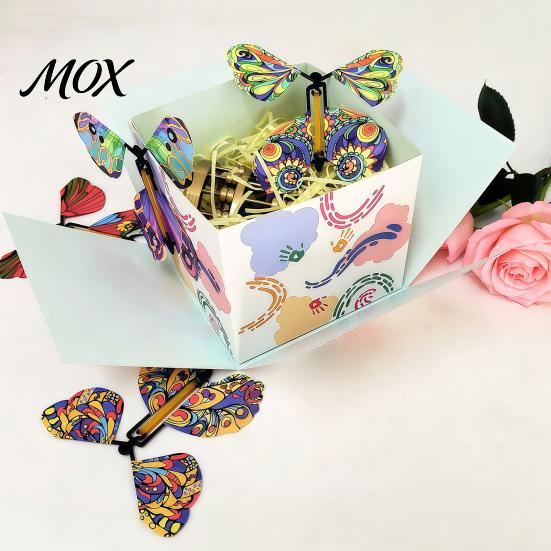 Geschenkbox mit fliegenden Schmetterlingen Schmetterlings-Explosionsbox, DIY Überraschungs-Explosions-Geschenkehalter 4 Abschlussverpackungseffekt für Geburtstag,