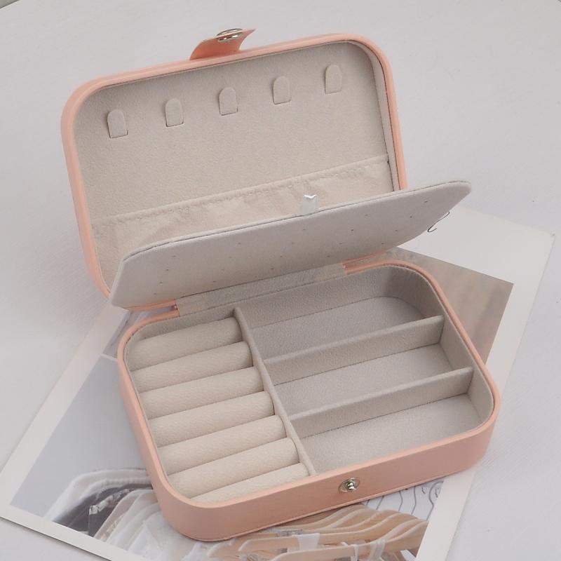 Portable Jewelry Storage Box Travel Organizer Jewelry Case Leather Storage Earrings Necklace Ring Jewelry Organizer Display