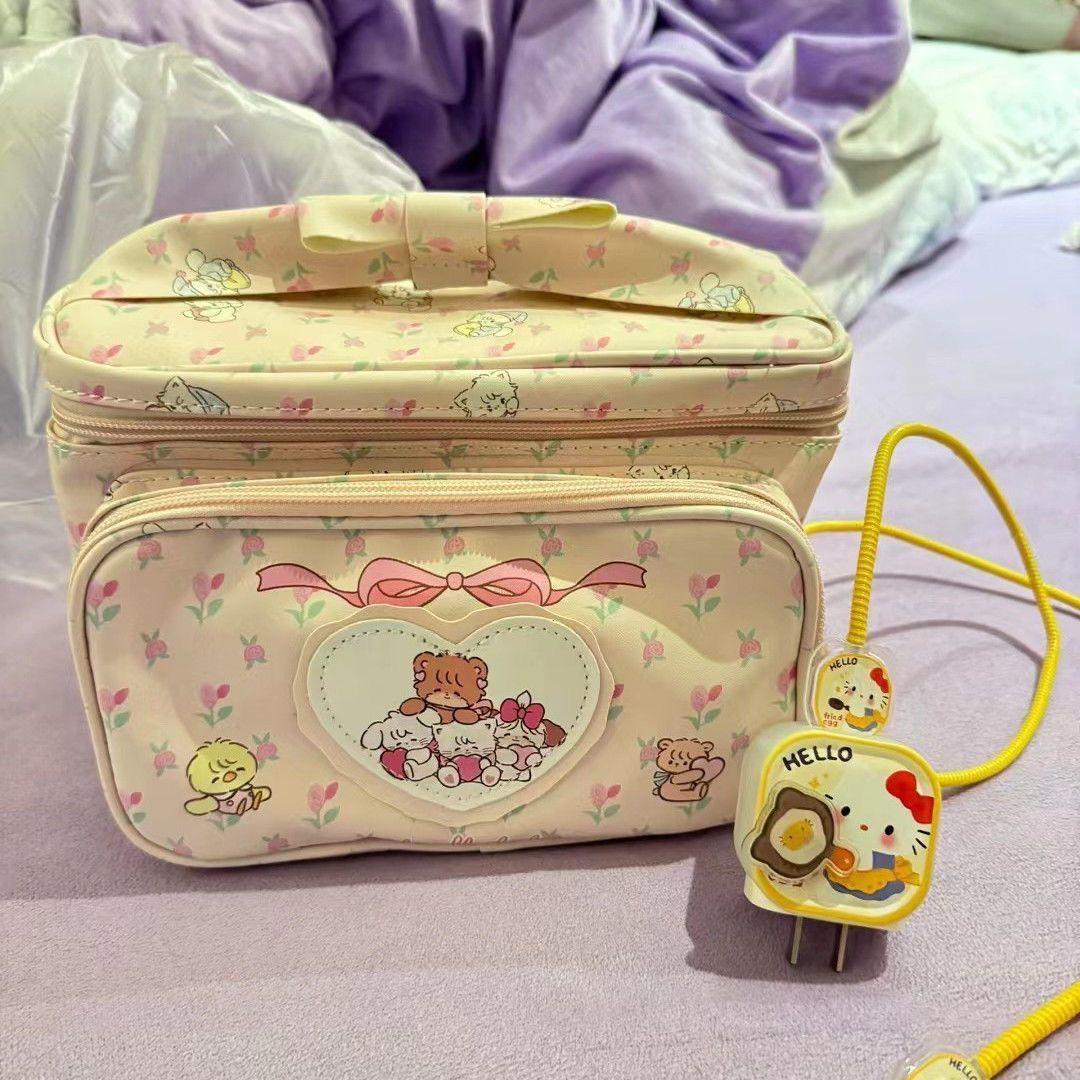 

Mikko Cartoon Print Large-Capacity Multifunctional Makeup and Wash Bag жовтий