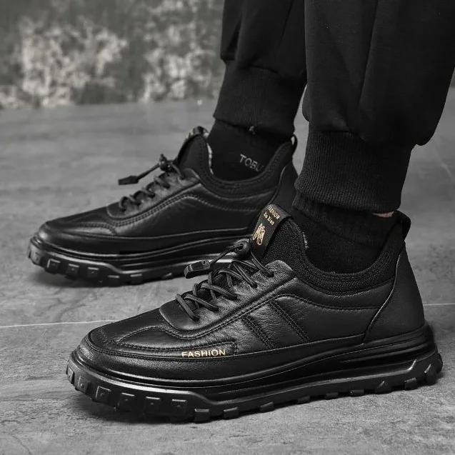 2024 New Classic Plush Thick Leather Waterproof Men's Cotton Shoes Winter High Top Outdoor Versatile Casual Snow Boots