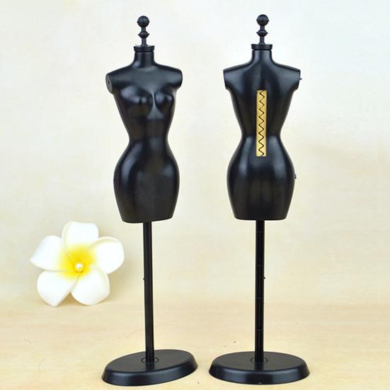 Doll Dress Holder Easy-assembled 45663 Scale Groove Design Dolls One Piece