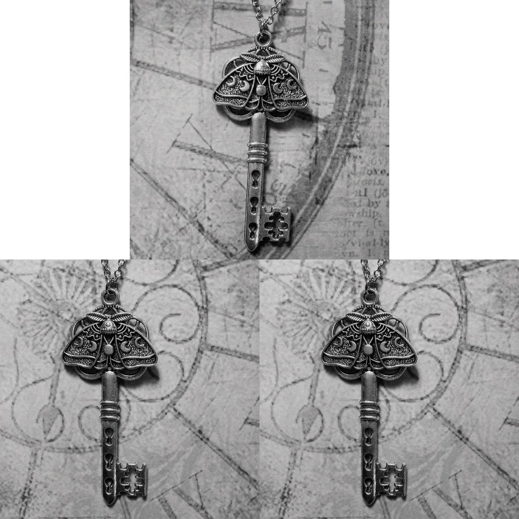 Modern Gothic Skull Key Necklace With Zinc Alloy Pendant For Women