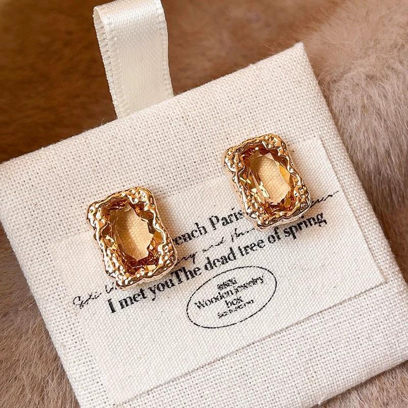 Maillard coffee square stud earrings women s unique earrings temperament autumn and winter ears