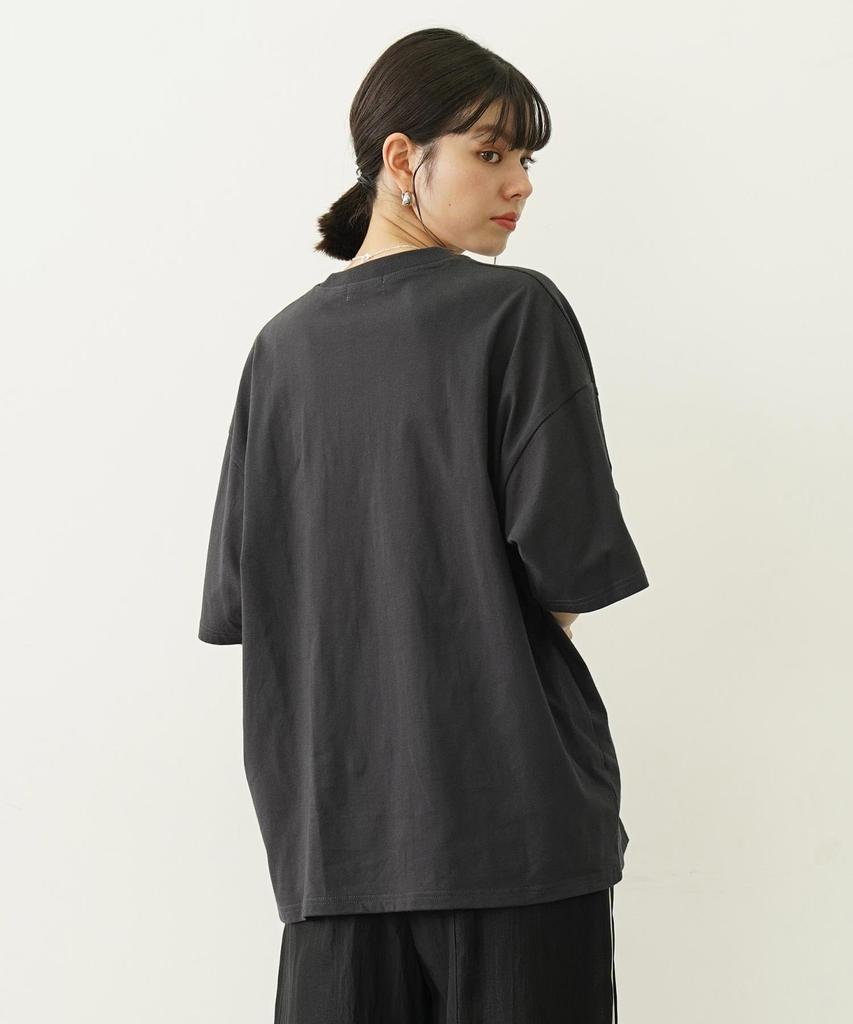 Milkfed Casual Embroidery Bar Wide Shorts Charcoal Women's Tee,