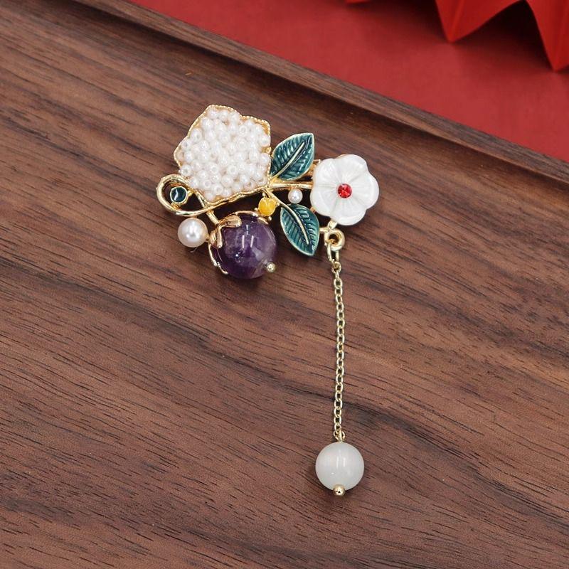 Elegant Pearl Brooch for Women's Suits - High-End Jewelry Pin