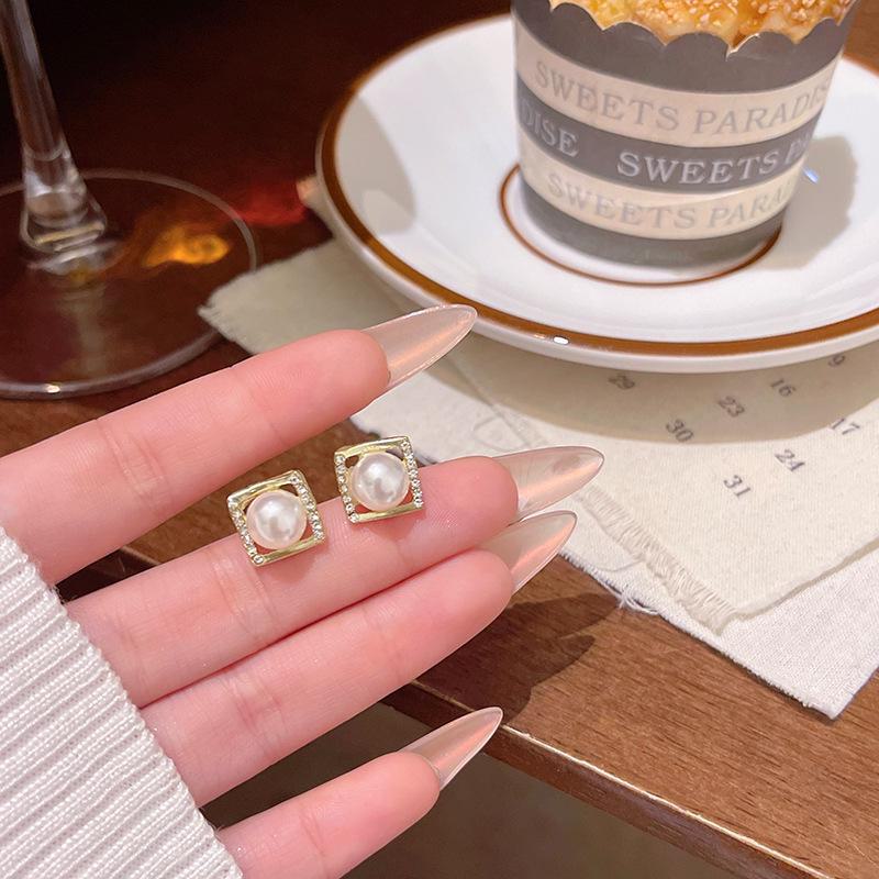 

Серьги с геометрическим жемчугом и бриллиантами в корейском стиле — элегантный легкий роскошный дизайн для женщин A2084 золотой