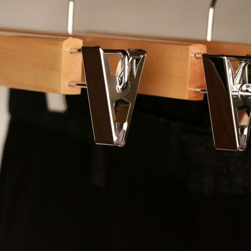 Taiyo no Fish Hanger for Pants and Skirts, Adjustable Width, Non-Marking Clips for Drying Pants, Skirts, and Other Clothing (Natural, 10)