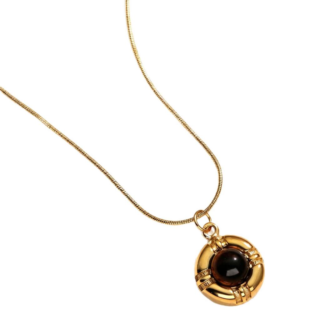 Retro European and American Tiger Eye Necklace: Women's Clavicle Chain with Light Luxury and Trendy Sweater Style