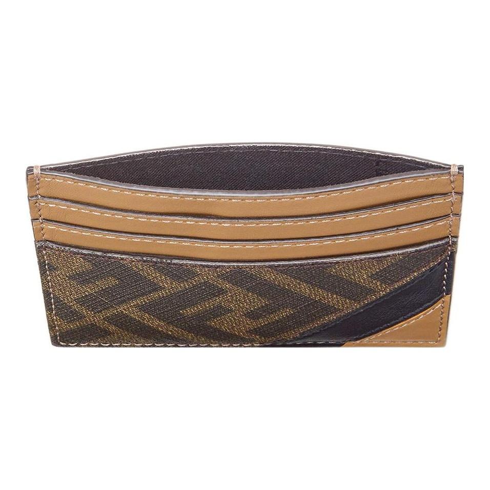 FENDI Classic Double F Logo Contrast-Striped Calfskin Card Holder for Men in Brown