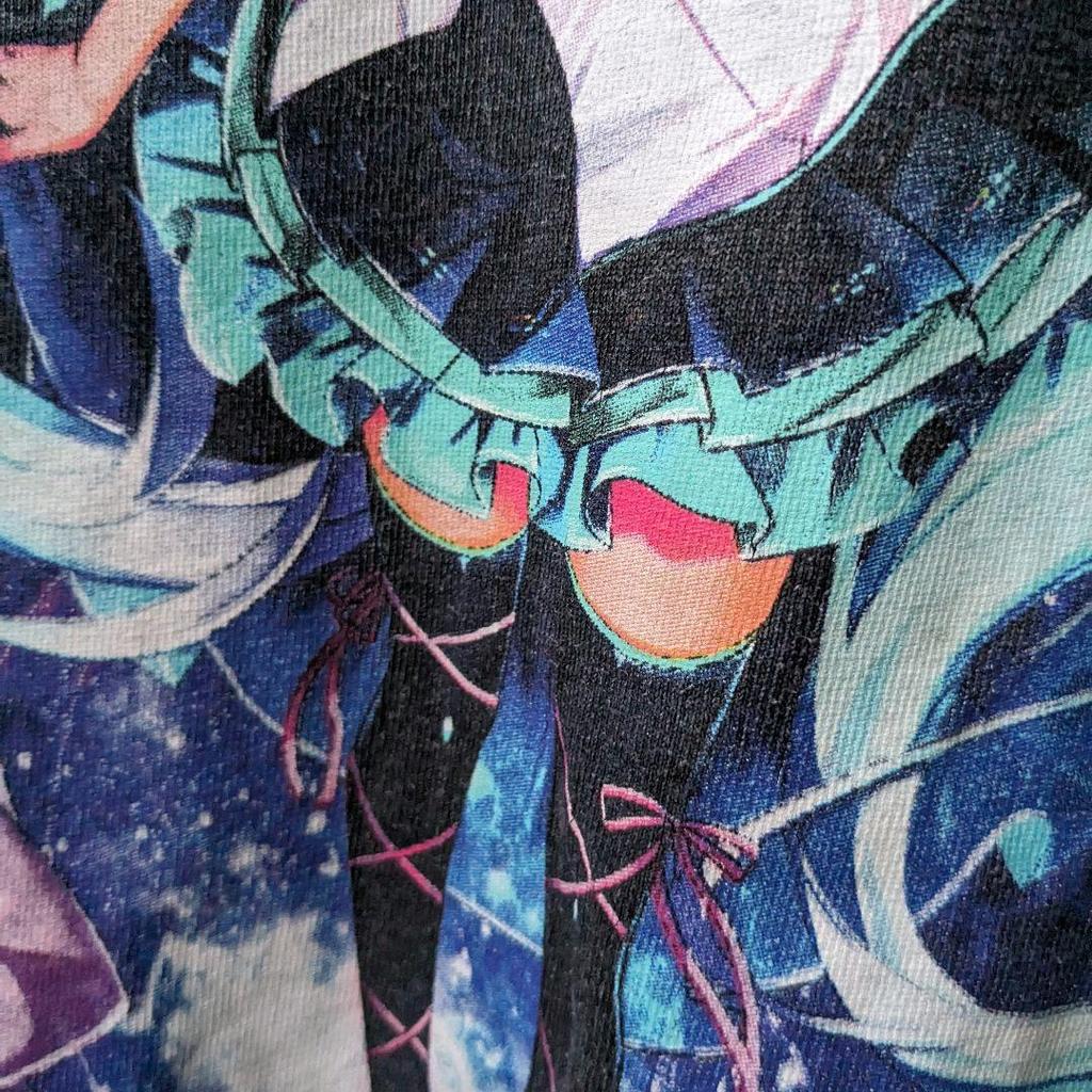 [USED] Hatsune Miku Graphic Print Anime T-Shirt VOCALOID Oversized